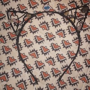 Wire wrapped cat ears
